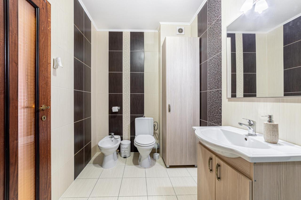 Ari Blue Apartment Ared In Kaufland Complex Arad Esterno foto