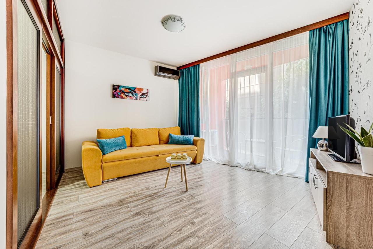 Ari Blue Apartment Ared In Kaufland Complex Arad Esterno foto
