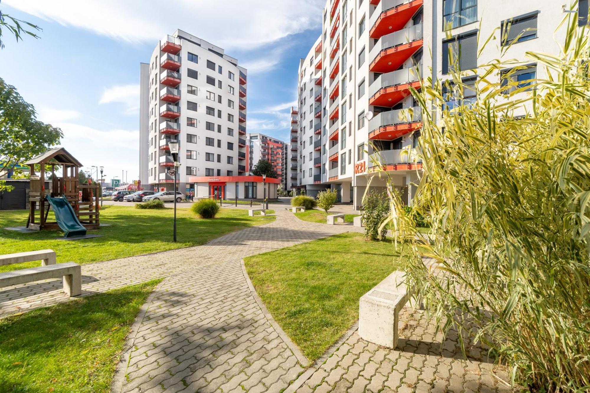 Ari Blue Apartment Ared In Kaufland Complex Arad Esterno foto